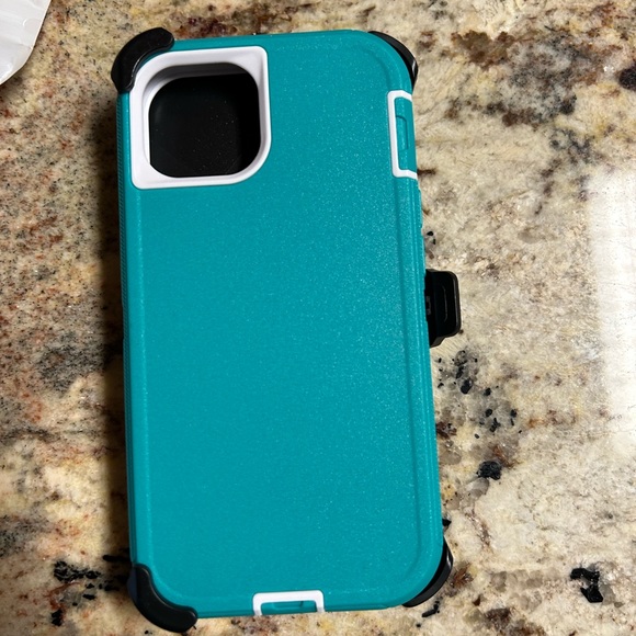 🔥3/$10 NWT iPhone 14 Pro case with belt attachment - Picture 4 of 6